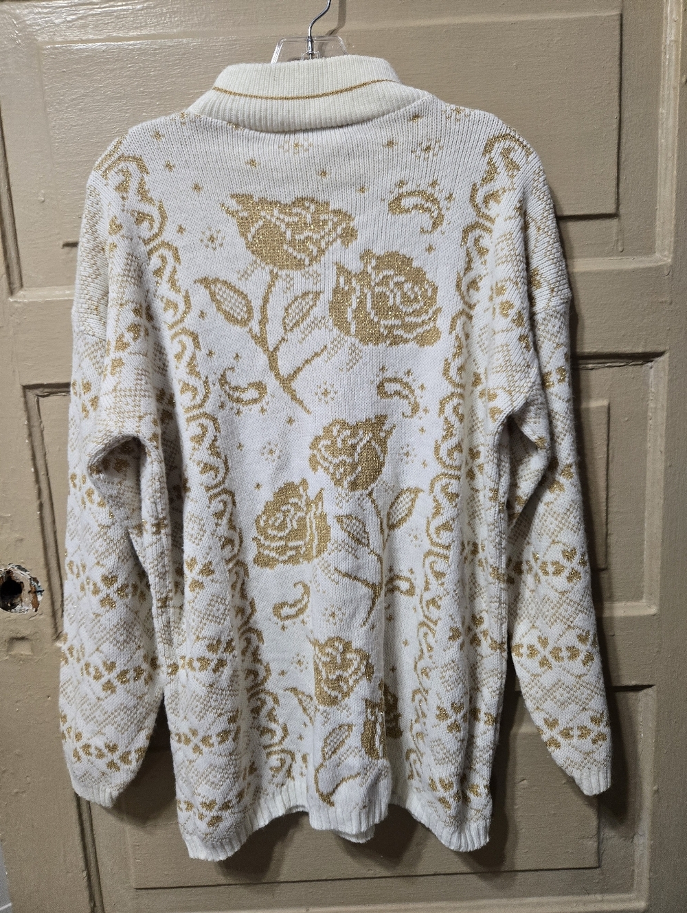 Dana Scott Vintage 80s Metallic Gold Rose White Sweater GUC *No Size Tag*
